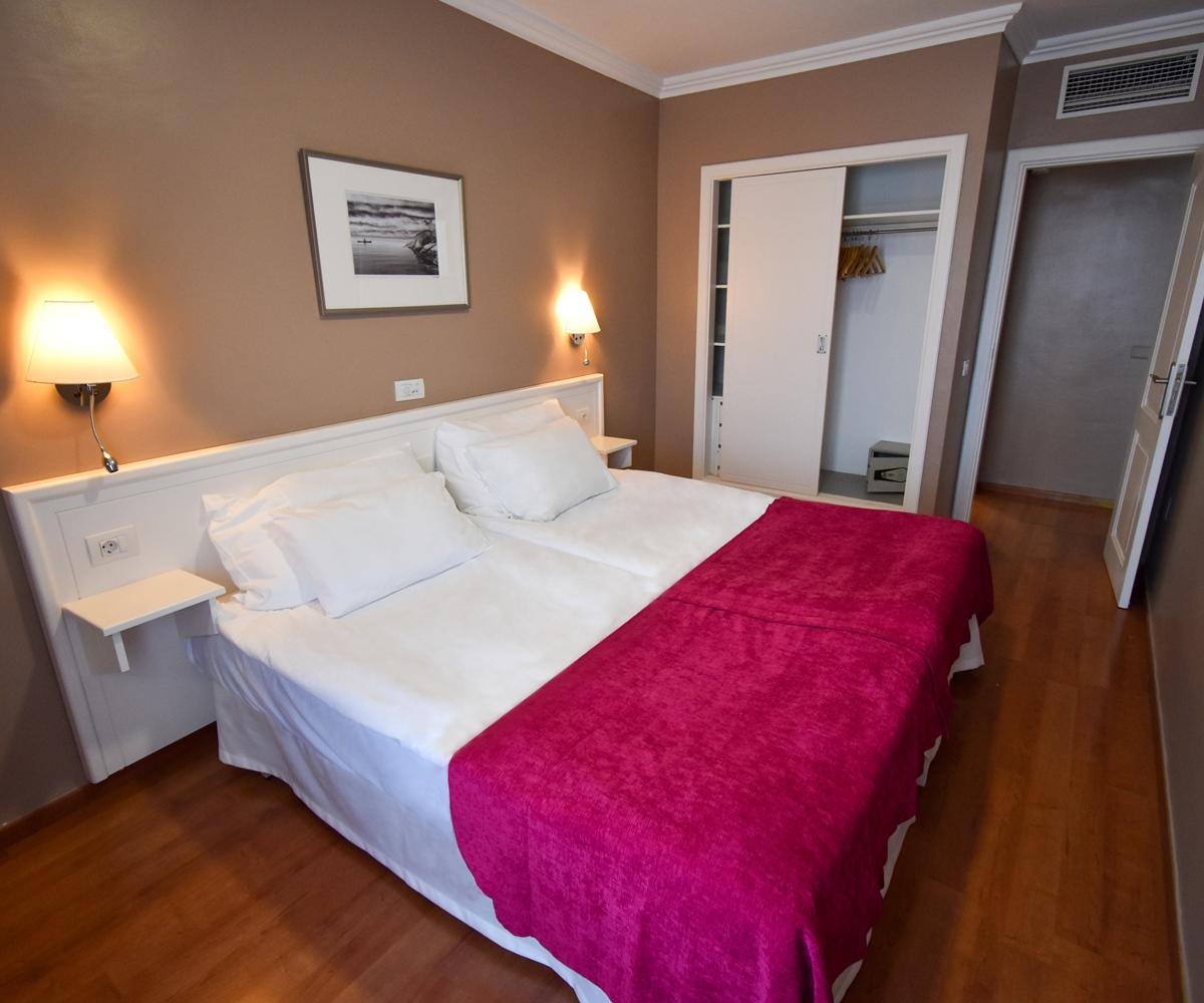 Hotel Spa La Quinta Park Suites 圣乌尔苏拉 外观 照片