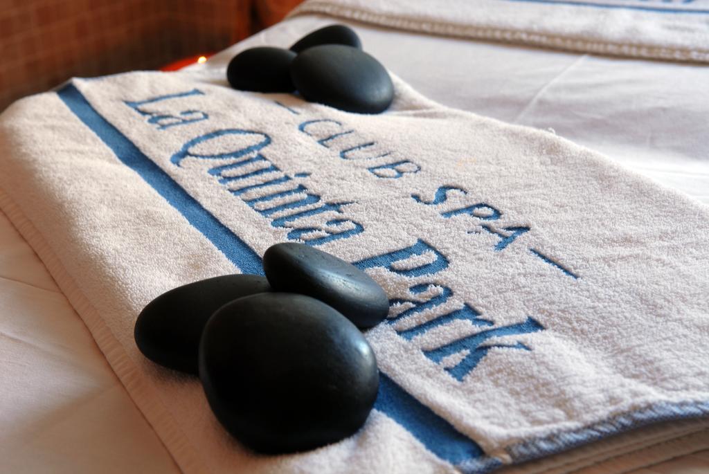 Hotel Spa La Quinta Park Suites 圣乌尔苏拉 外观 照片